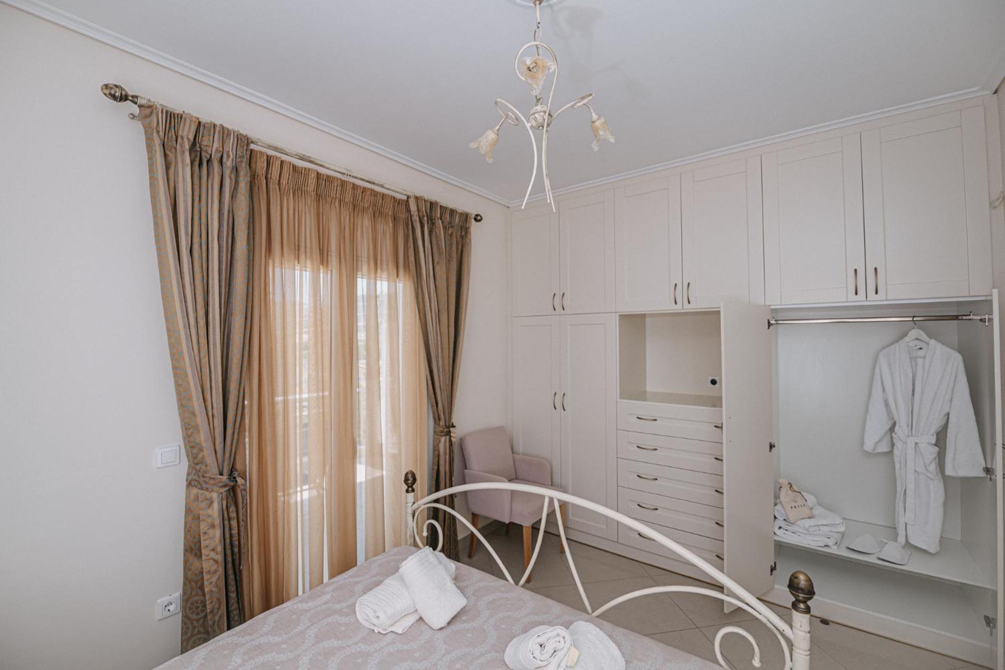 Nereides Luxury Villas Kato Almiri Exterior photo